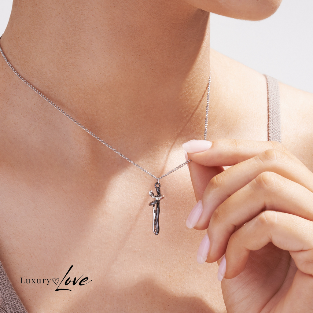 Collar Abrazo-Infinito® plateado