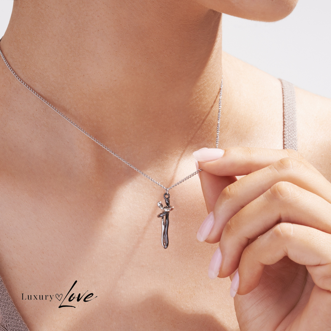 Collar Abrazo-Infinito® plateado